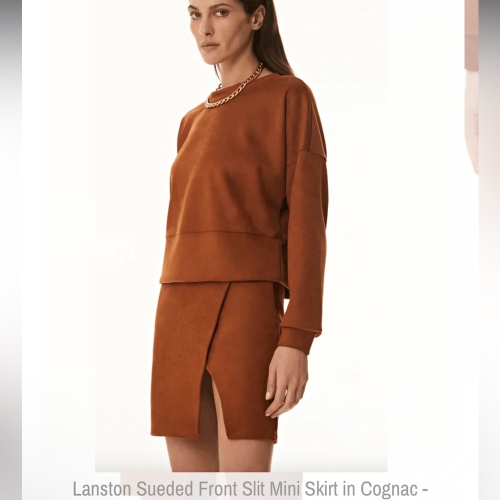 Lanston NWT Sueded front slit mini skirt in cognac Size Small 🧡 [Revolve]